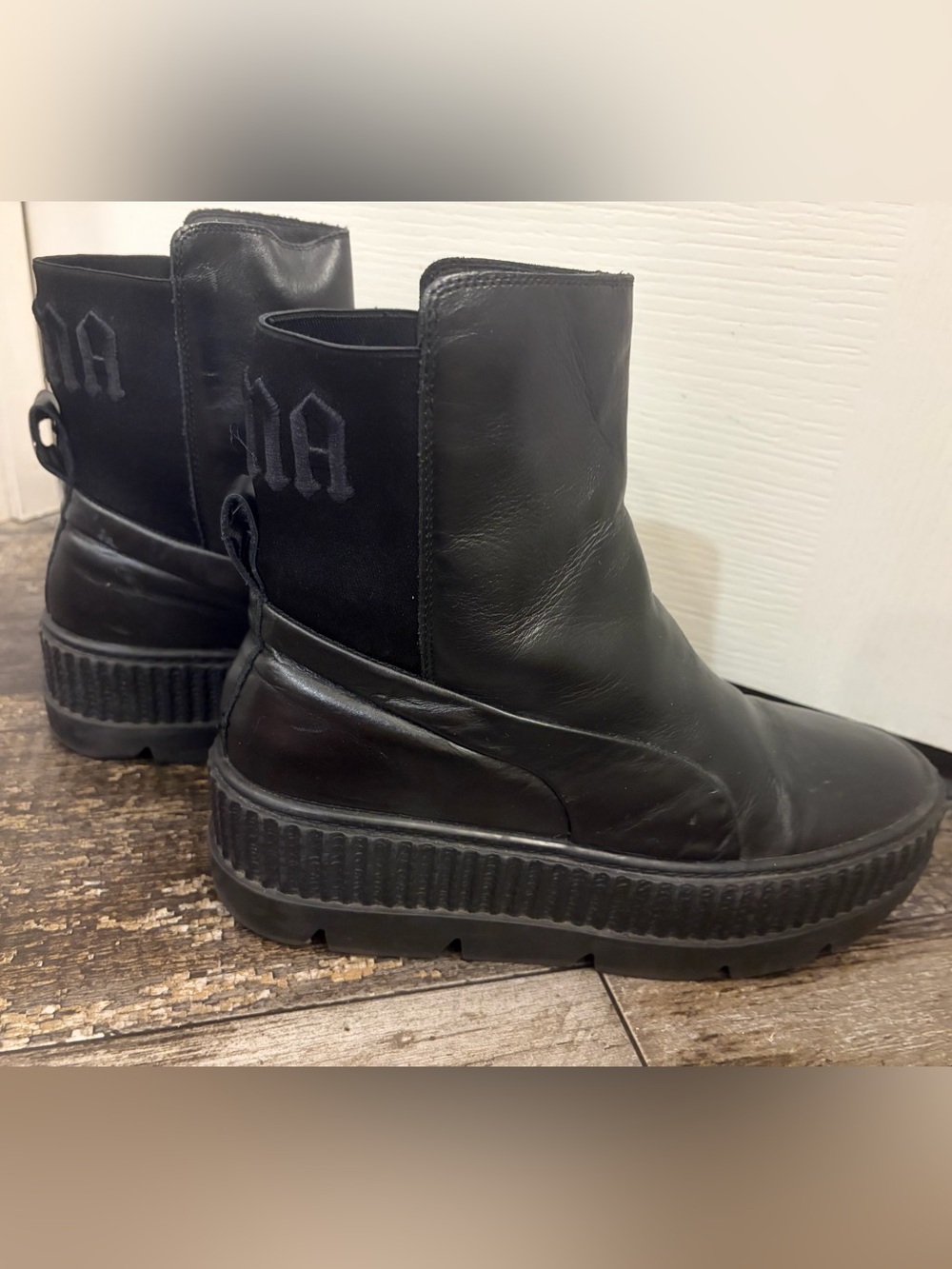 AUTHENTIC PUMA x Fenty by Rihanna Chelsea Sneaker Boots ‘Triple Black'